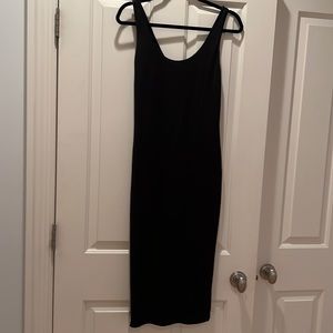 NWT Alice & Olivia black dress. Size 10. Viscose and elastane. Back zipper.